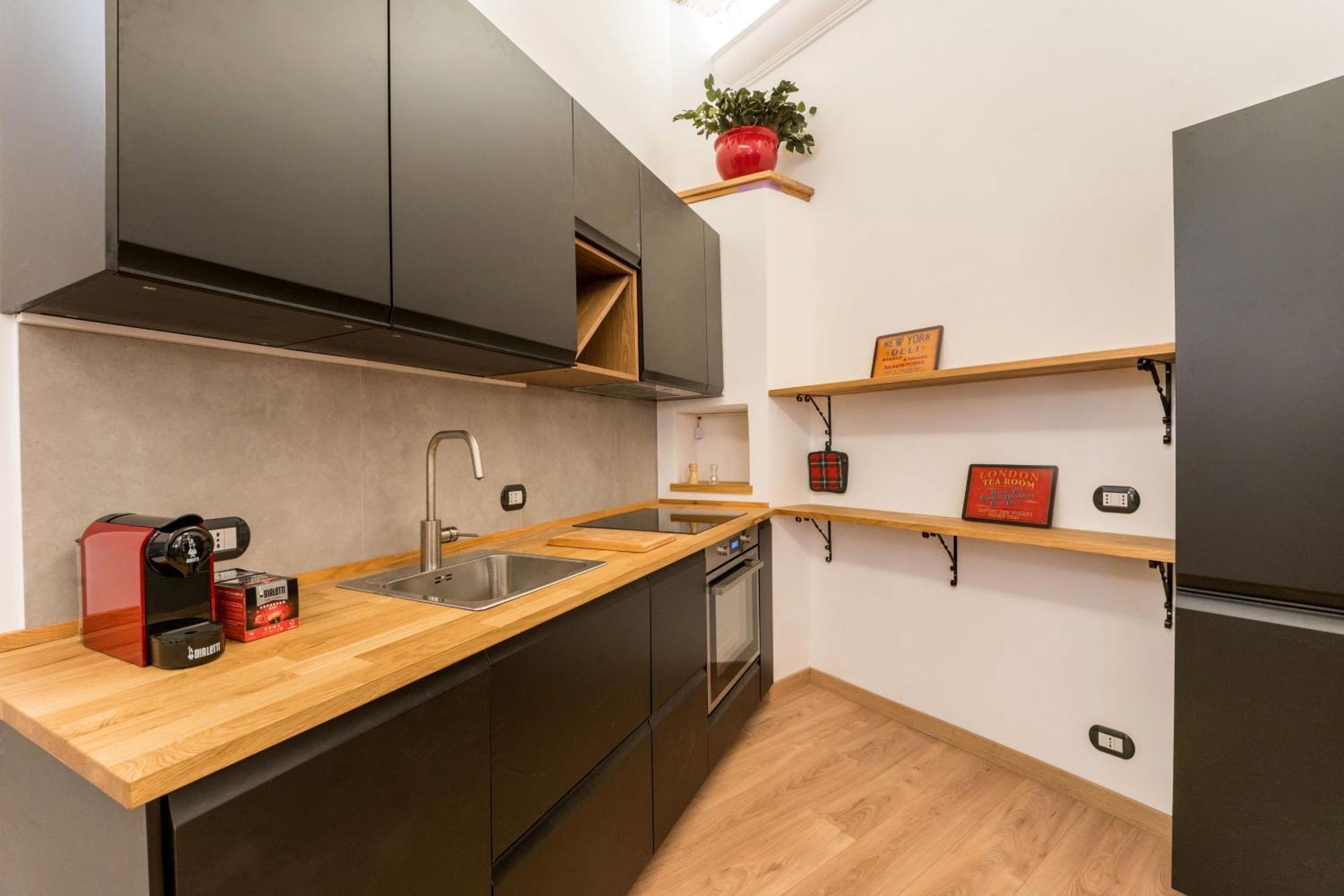 Apartamento Atelier Dello Statuto, A Few Steps From Colosseo *